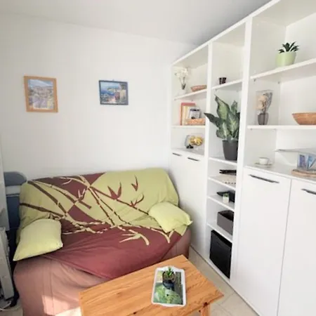 Agreable Face Avec Acces Et Parking - Fr-1-529-64 * Ле Баркарес