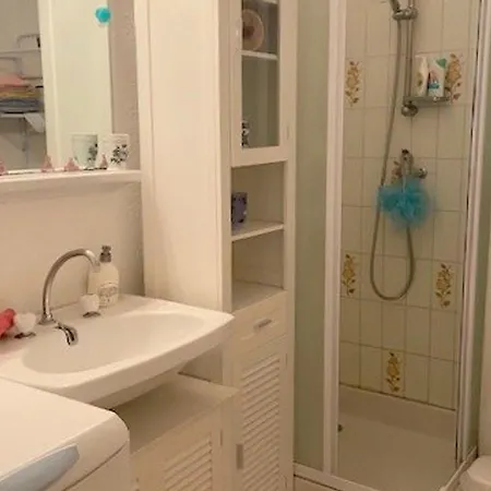 Agreable Face Avec Acces Et Parking - Fr-1-529-64 Ле Баркарес